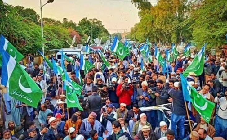 JI's sit-in against inflation continues at Rawalpindi's Liaquat Bagh 