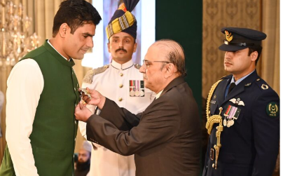 President Zardari confers Hilal-i-Imtiaz upon Olympian Arshad Nadeem