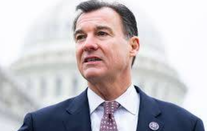 Tom Suozzi appointed as new chairman of Pakistan Caucus in US Congress