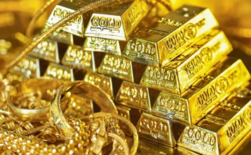 Gold price increases by Rs2,900