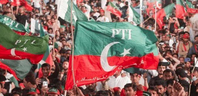 PTI gears up for public rally in Lahore, supporters arriving amid tight security 