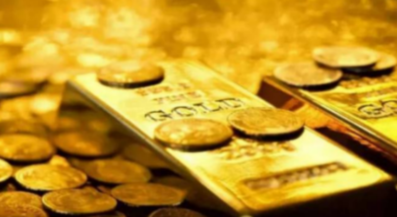 Gold price decreases by Rs300 per tola in Pakistan