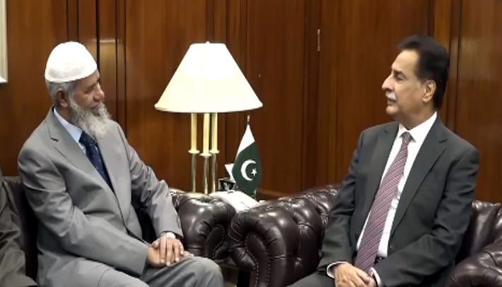 Ayaz Sadiq, Zakir Naik discuss challenges of Muslim Ummah