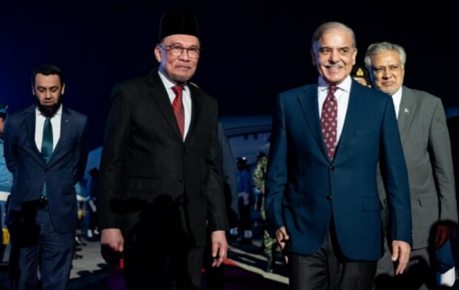 PM Shehbaz, Malaysian counterpart Anwar Ibrahim vow to enhance cooperation