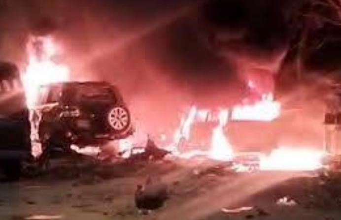 Three foreign nationals killed, 17 injured in explosion near Karachi airport