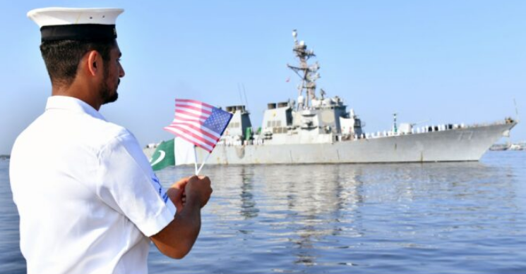 Pakistan, US navies conduct bilateral exercise in Arabian Sea