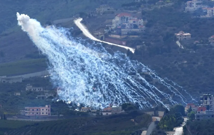 Israel hits Lebanese town with banned phosphorous munitions, report reveals