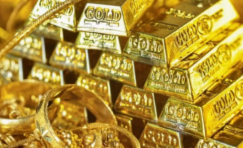 Gold price drops by Rs7,000 per tola in Pakistan’s domestic market