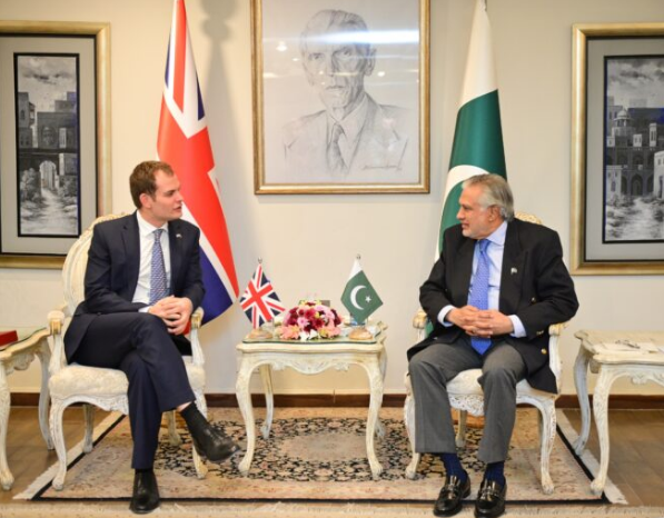 Pakistan, UK agree to deepen bilateral cooperation in various fields 