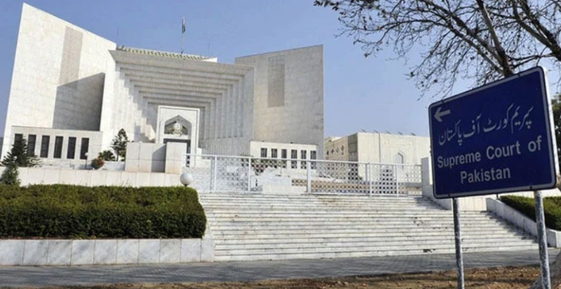 SC's constitutional bench dismisses plea challenging army chief's tenure extension