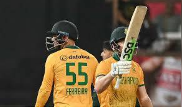 First T20I: South Africa beat Pakistan by 11 runs 