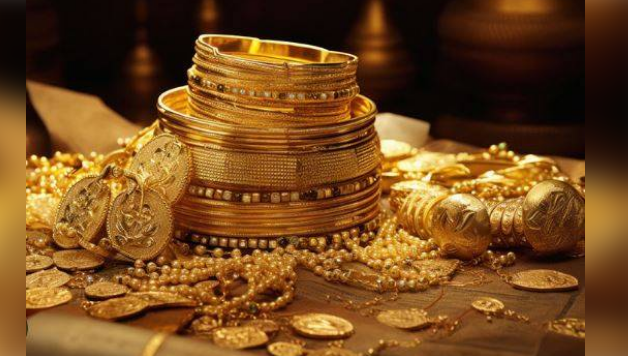 Gold price declines by Rs800 per tola in Pakistan