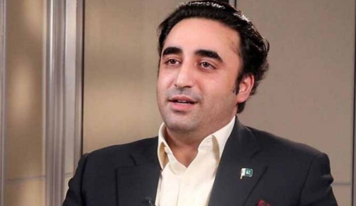 Bilawal pays tribute to Benazir Bhutto on her 17th death anniversary