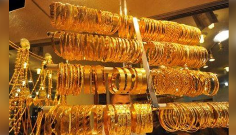 Gold price increases by Rs1,346 per tola in Pakistan 
