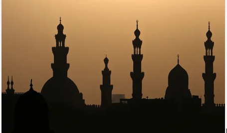 Muslims across Pakistan observe Shab-e-Qadr with special prayers and Quran recitations