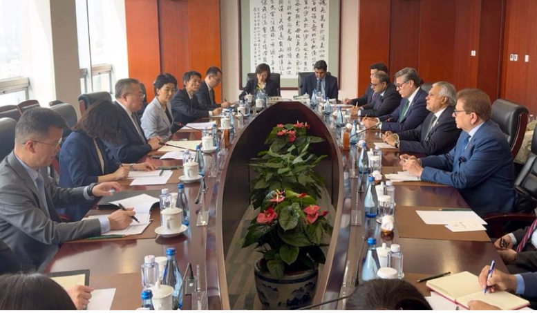 DPM Dar lauds China's firm support to Pakistan’s sovereignty