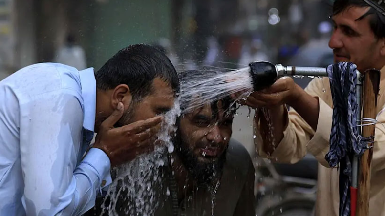 Heat wave likely to continue in Punjab till June 12: PDMA