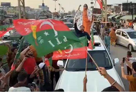 Gandapur, Gohar-led PTI convoy in Lahore as party ramps up Punjab strategy