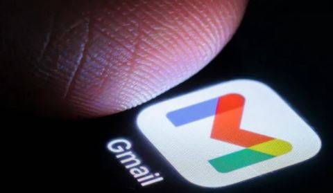 Gmail web version gets smart feature for automatic email summaries