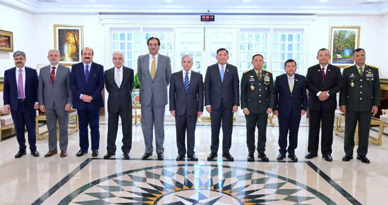 Pakistan, Indonesia vow to enhance trade, defence and strategic cooperation