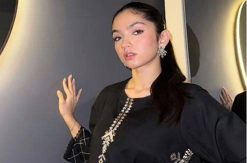 Aina Asif opens up about fame at young age, online trolling 