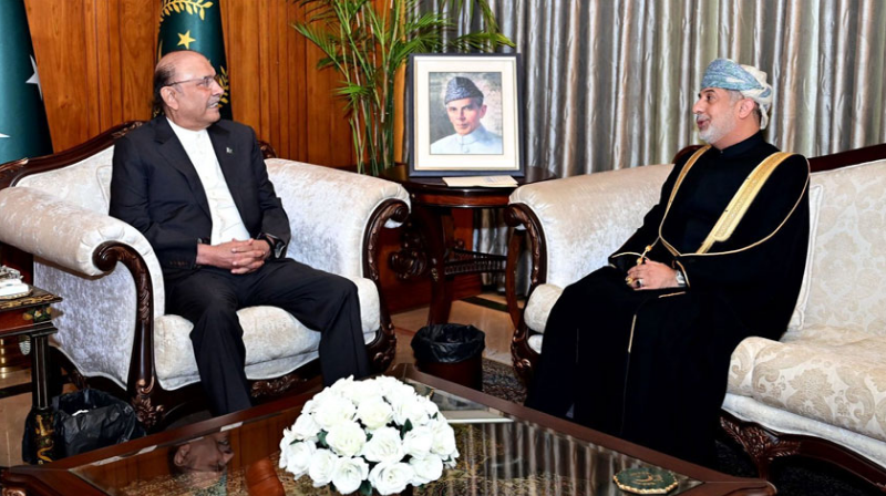 President Zardari emphasises boosting trade, economic ties with Oman 