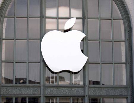 Apple announces $100 billion new investment in the US