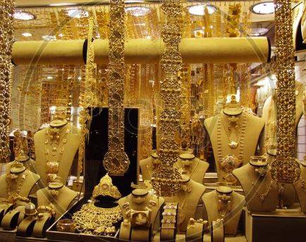 Gold price increases by Rs500 per tola in Pakistan