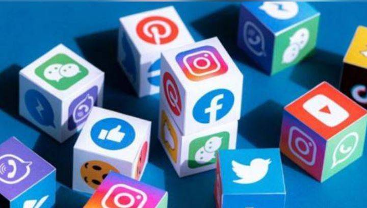 Pakistan reports 850, blocks over 533 social media accounts in crackdown on terror-related content