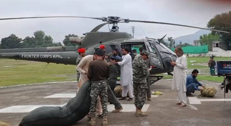 Pakistan Army, Frontier Corps continue flood relief operation in KP