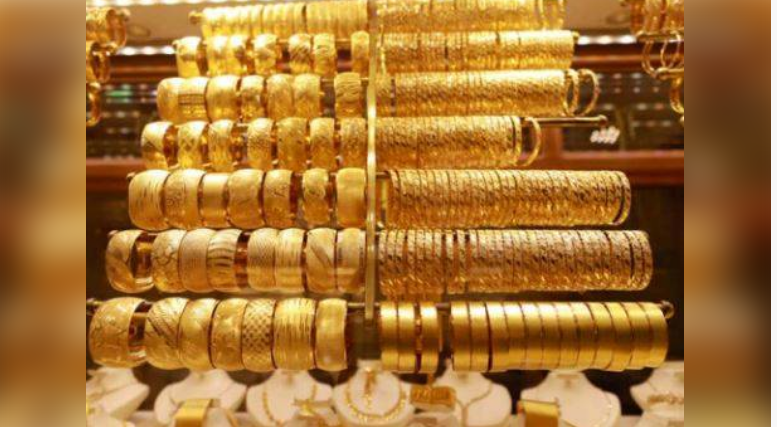 Gold price increases by Rs900, reaches to Rs360,700 per tola in Pakistan