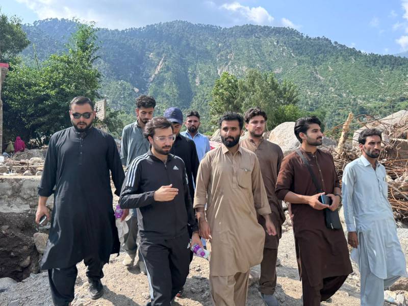 PDF Chairman Bilal Sethi visits flood-hit areas of KP's Buner, reviews relief efforts by foundation and partner organisations
