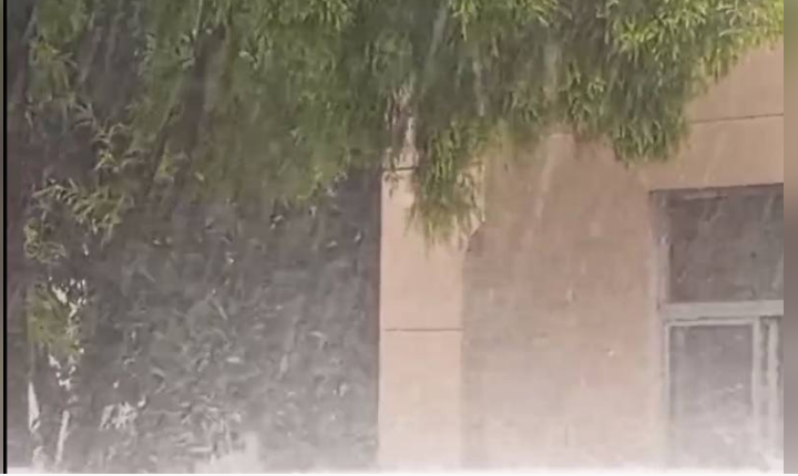 Heavy rain lashes Islamabad, Rawalpindi, WASA enforces emergency across twin cities
