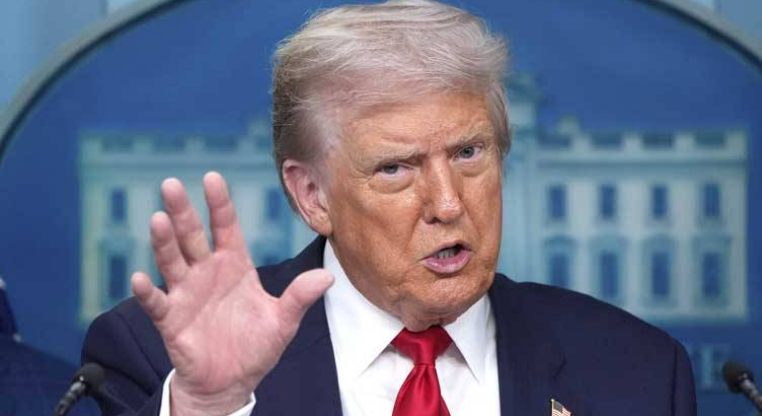 Donald Trump issues 'last warning' to Hamas over ceasefire