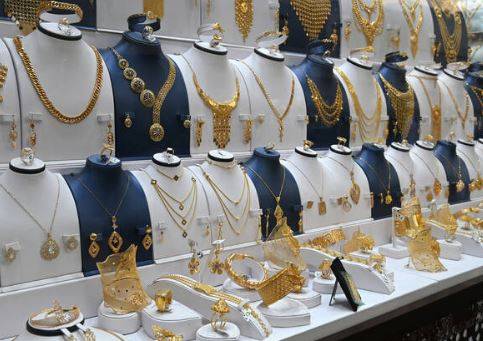 Gold price increases by Rs2,500, reaches to Rs386,500 per tola in Pakistan