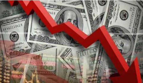 Interbank dollar dips marginally, stock market daces downturn