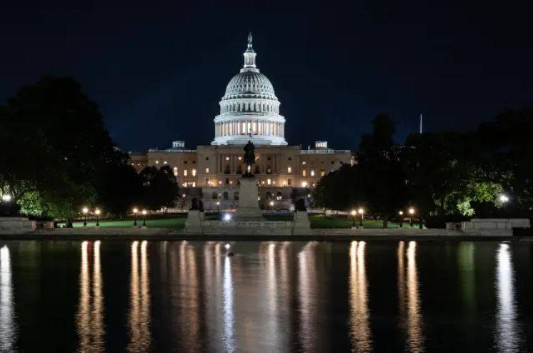 Congress’ funding stalemate sparks US govt shutdown