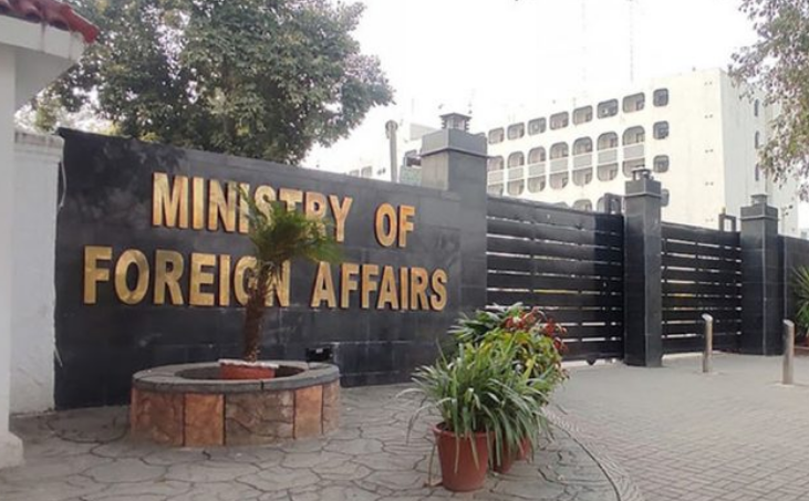 Pakistan, Afghan Taliban delegations hold talks in Doha today: FO