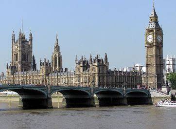 UK passes law to block citizenship reinstatement for terrorists, serious criminals