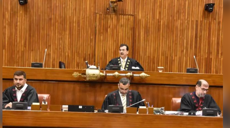 Senate votes on 27th Constitutional Amendment, opposition stages walkout  