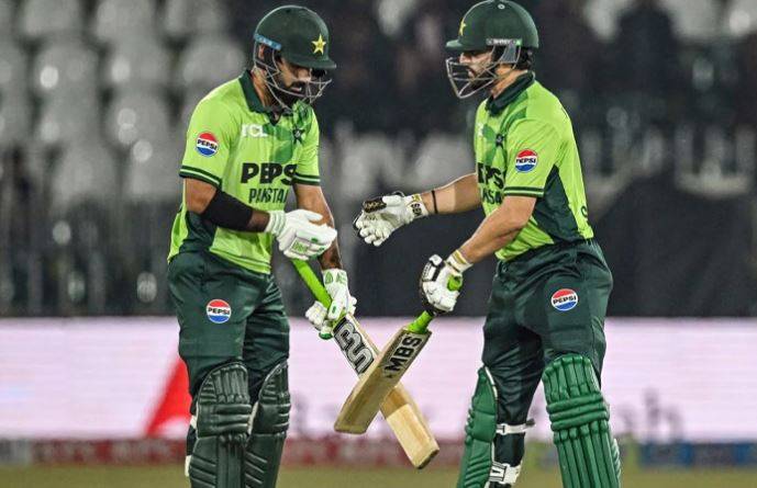 1st ODI: Pakistan set 300-run target for Sri Lanka