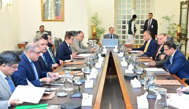 PM Shehbaz directs early preparedness for next monsoon, implementation of short-term plan