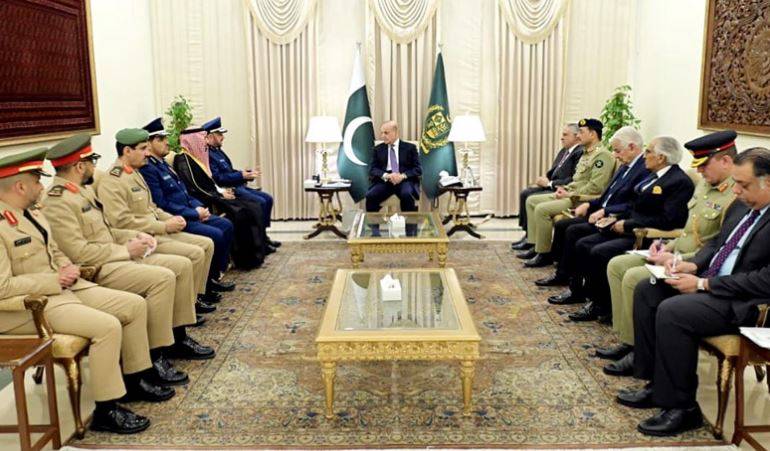 PM & Saudi Military Chief pledge to deepen Pak-Saudi ties and strengthen defense cooperation