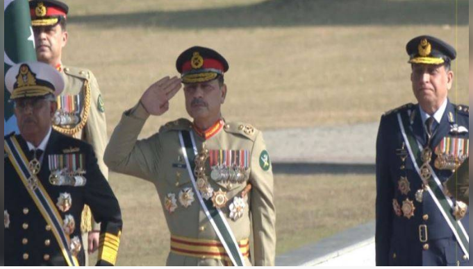 CDF Field Marshal Asim Munir receives guard of honour at GHQ ceremony