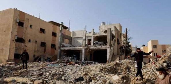 Hundreds killed as Gaza reports 738 Israeli ceasefire violations