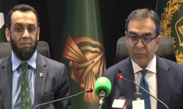 Tarar hails PIA privatisation as historic milestone for Pakistan 