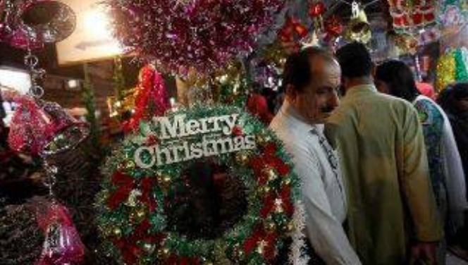 Pakistan's Christians join world to celebrate Christmas with devotion and joy