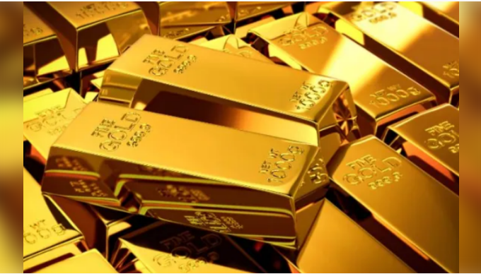 Gold price increases by Rs2,300 per tola in Pakistan