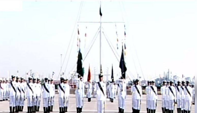 Passing out parade of 124th Midshipmen, 32nd SSC held in Karachi