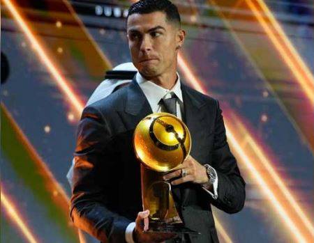 Cristiano Ronaldo wins 'Best Middle East Footballer' award for third straight year